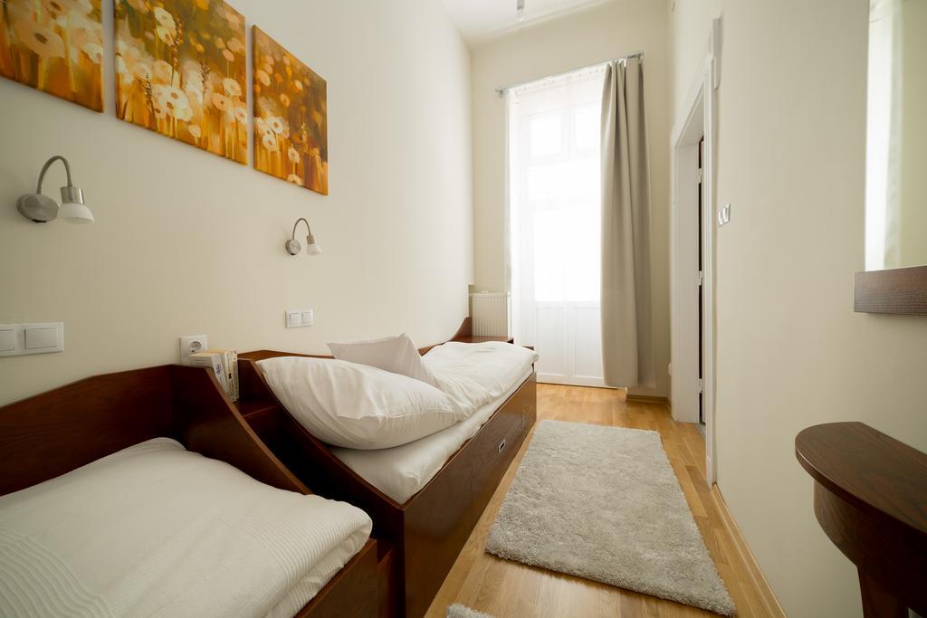 Family Buddha Apartment Budapešť Exteriér fotografie